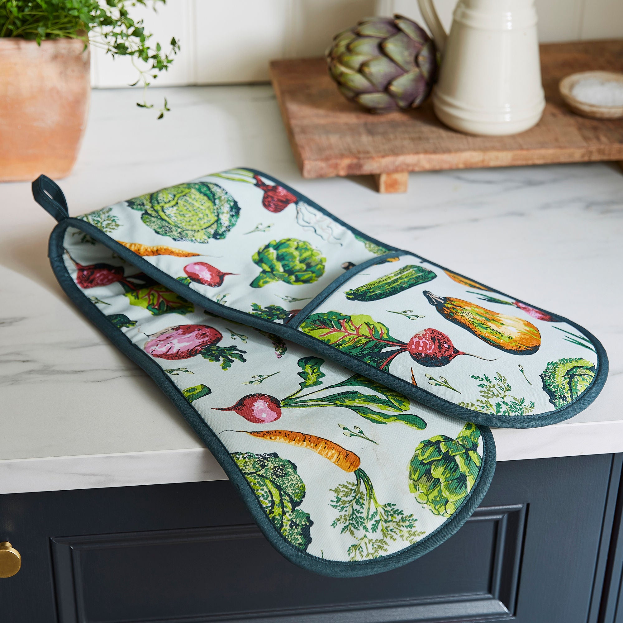 ulster-weavers-vegetable-medley-doppel-ofenhandschuh-multicolour image 2