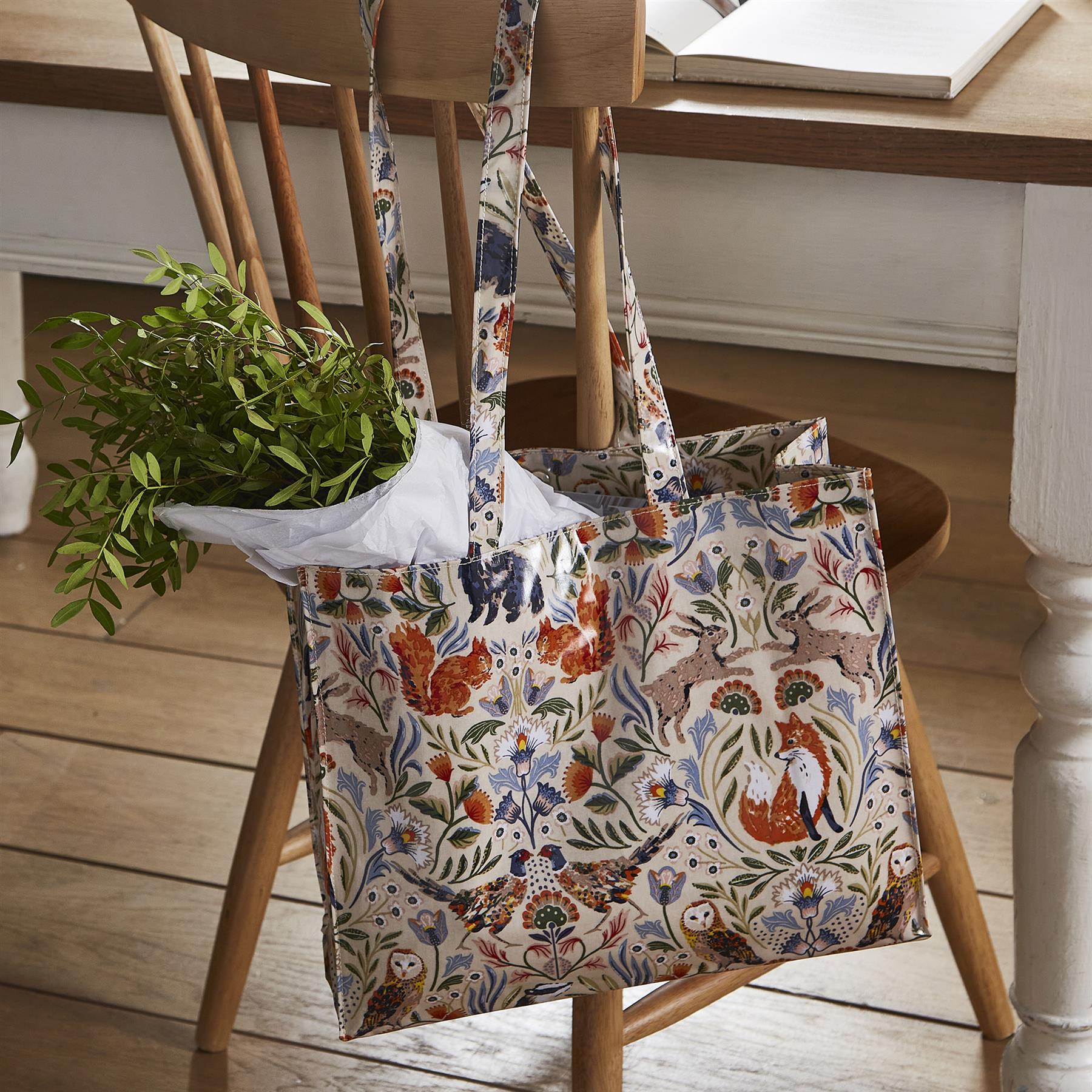 ulster-weavers-blackthorn-schultertasche-pvc-in-beige image 2