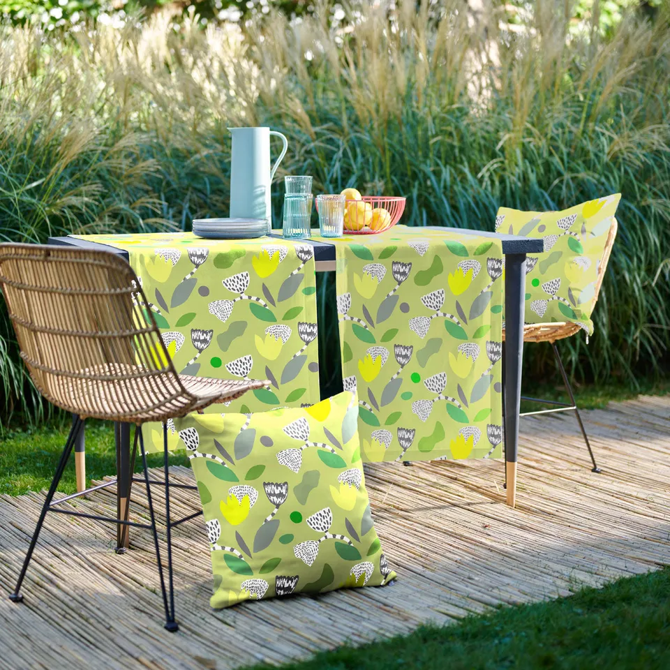 apelt-3807-kissenbezug-grafisches-all-over-outdoor-mit-fleckschutz image 1