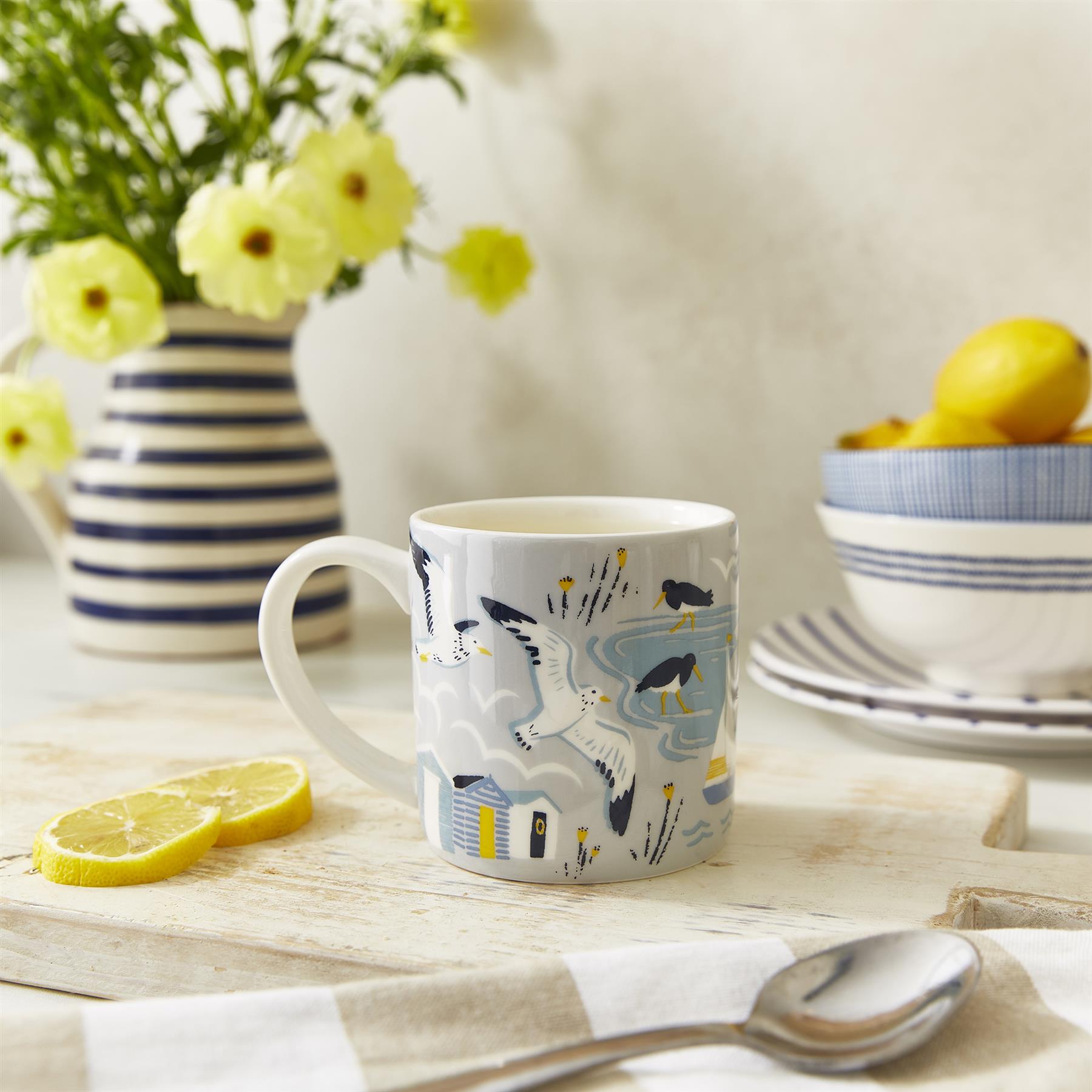 ulster-weavers-seashore-new-bone-china-tasse-blau image 2