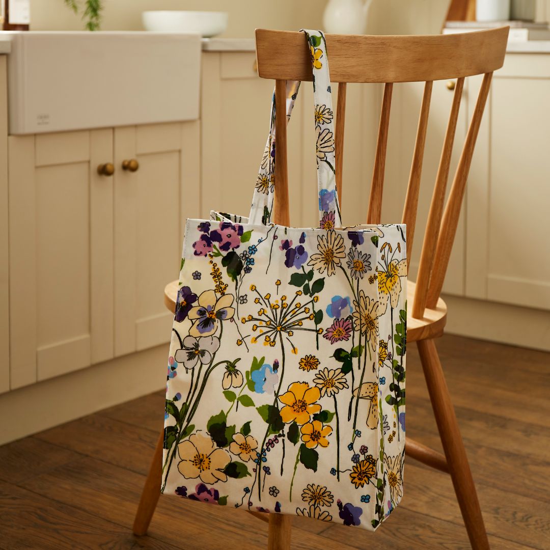 ulster-weavers-wildflowers-pvc-tasche-medium-in-multicolour image 2