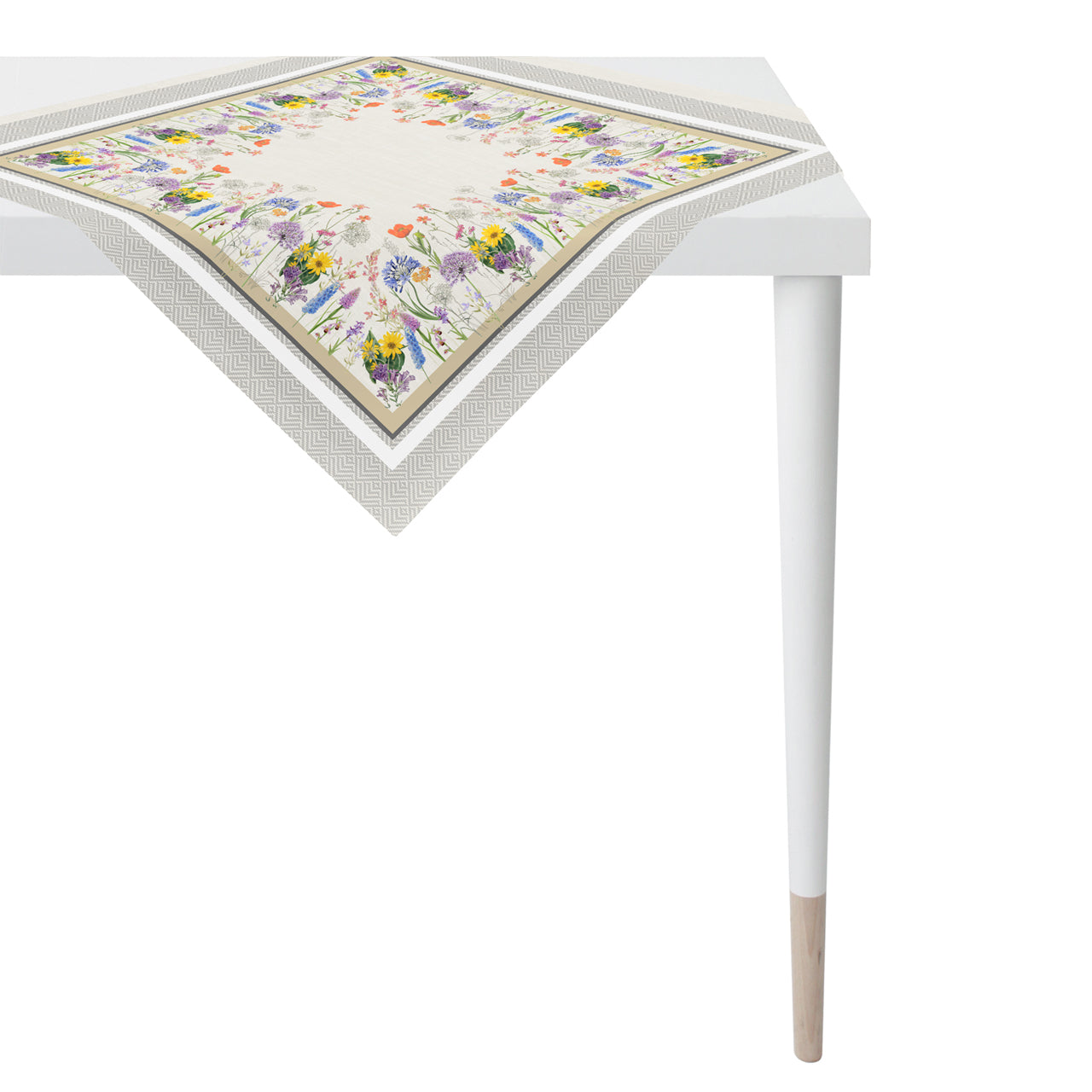 apelt-7703-mitteldecke-blumenwiese-tischdecke-baumwolle-digitaldruck image 2