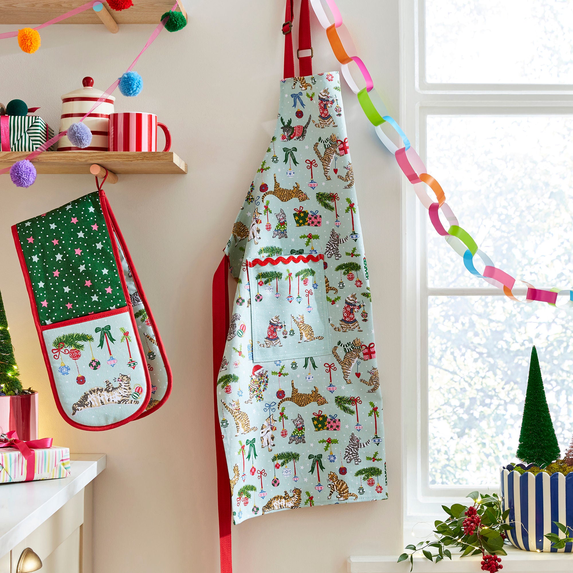 ulster-weavers-christmas-cats-baumwoll-sch-rze-seafoam image 2