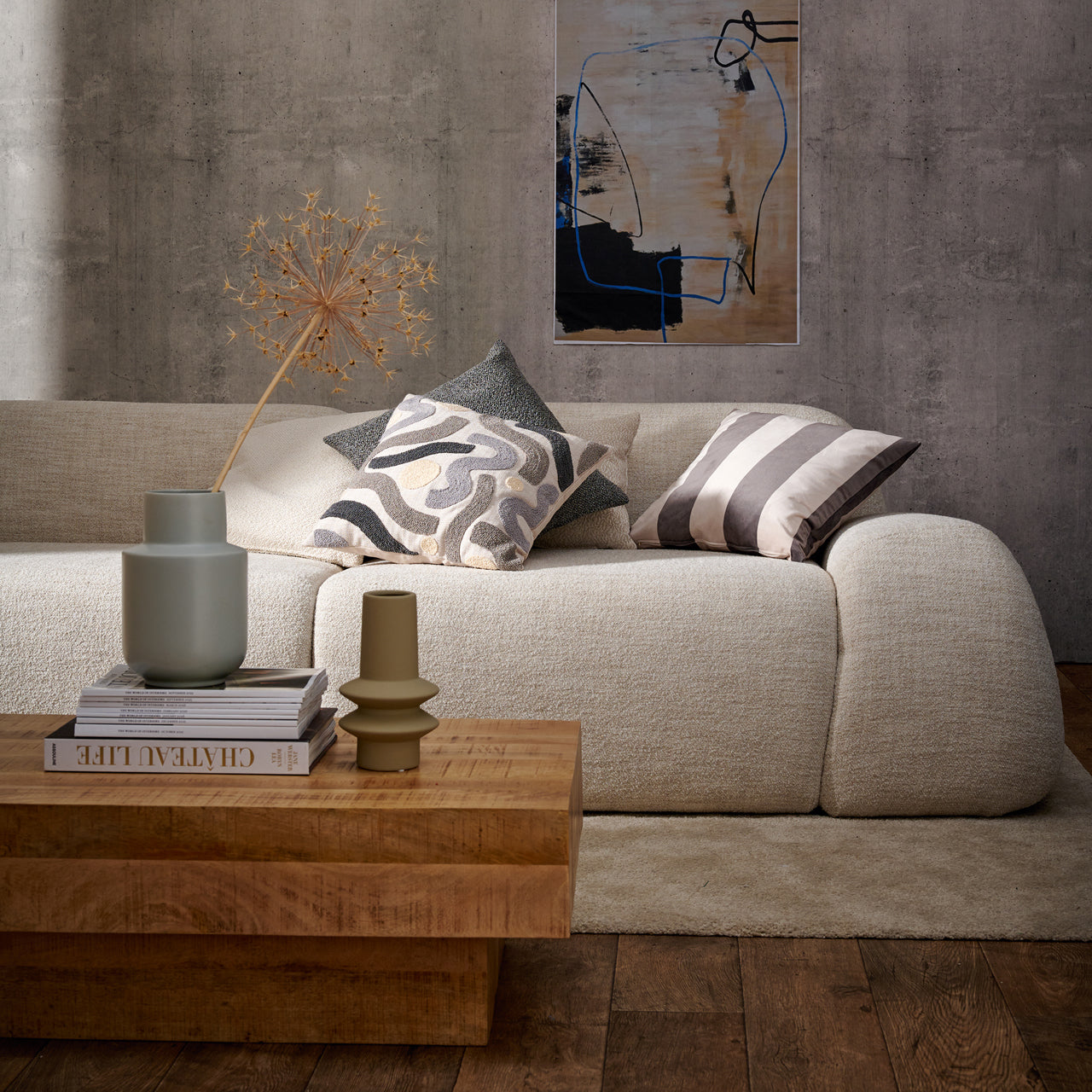 apelt-malva-wendekissen-bestickt-mit-samtr-ckseite-und-f-llung-unique image 7