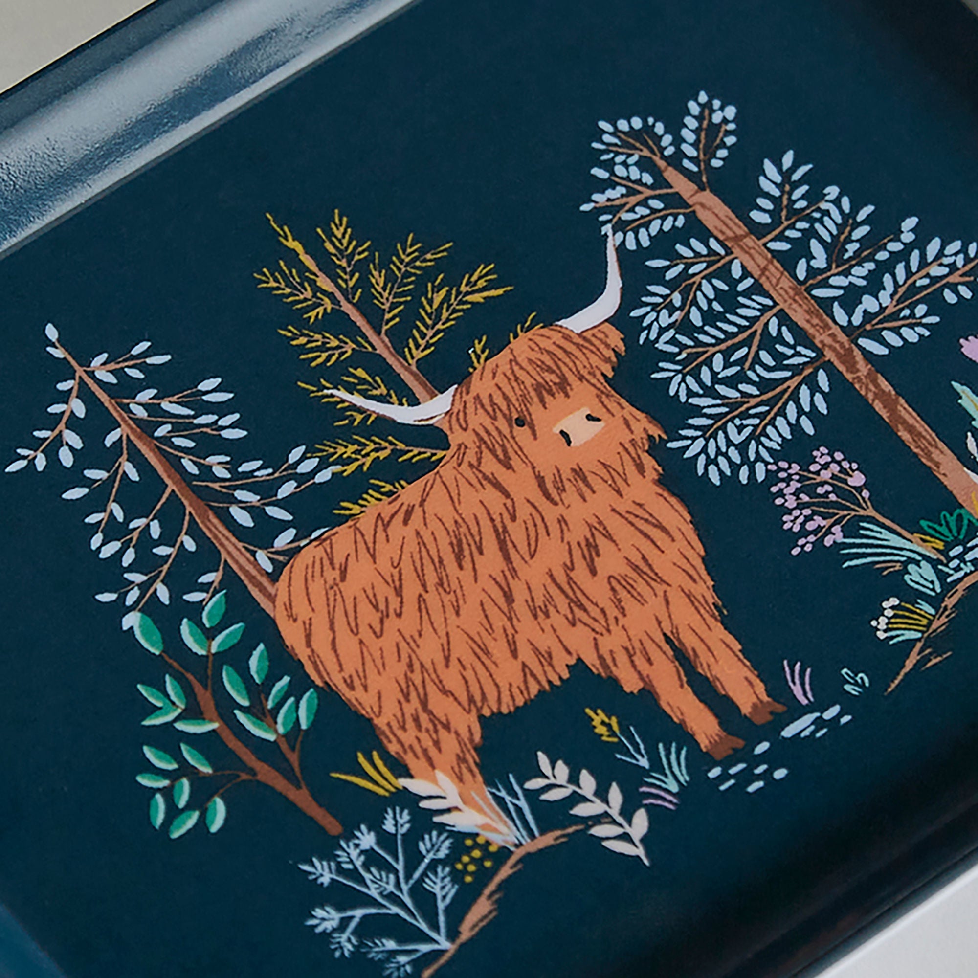 ulster-weavers-connie-the-cow-streutablett-navy-21x14-cm image 3