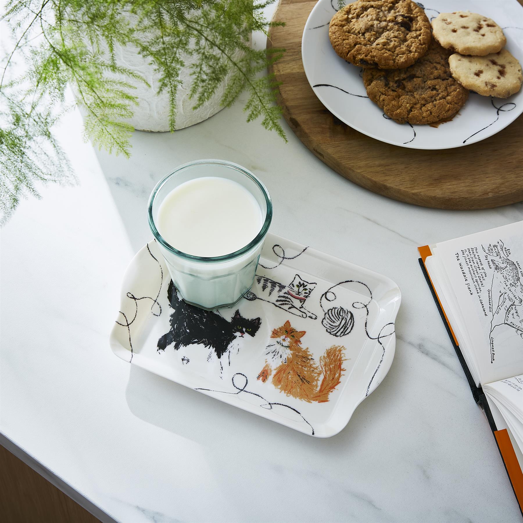 ulster-weavers-feline-friends-serviertablett-scatter-tray-in-creme image 2