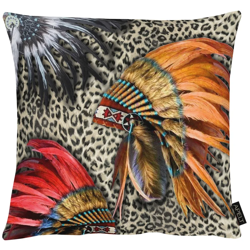apelt-sioux-kissenbezug-indianerkopfschmuck-auf-leo-samt image 1