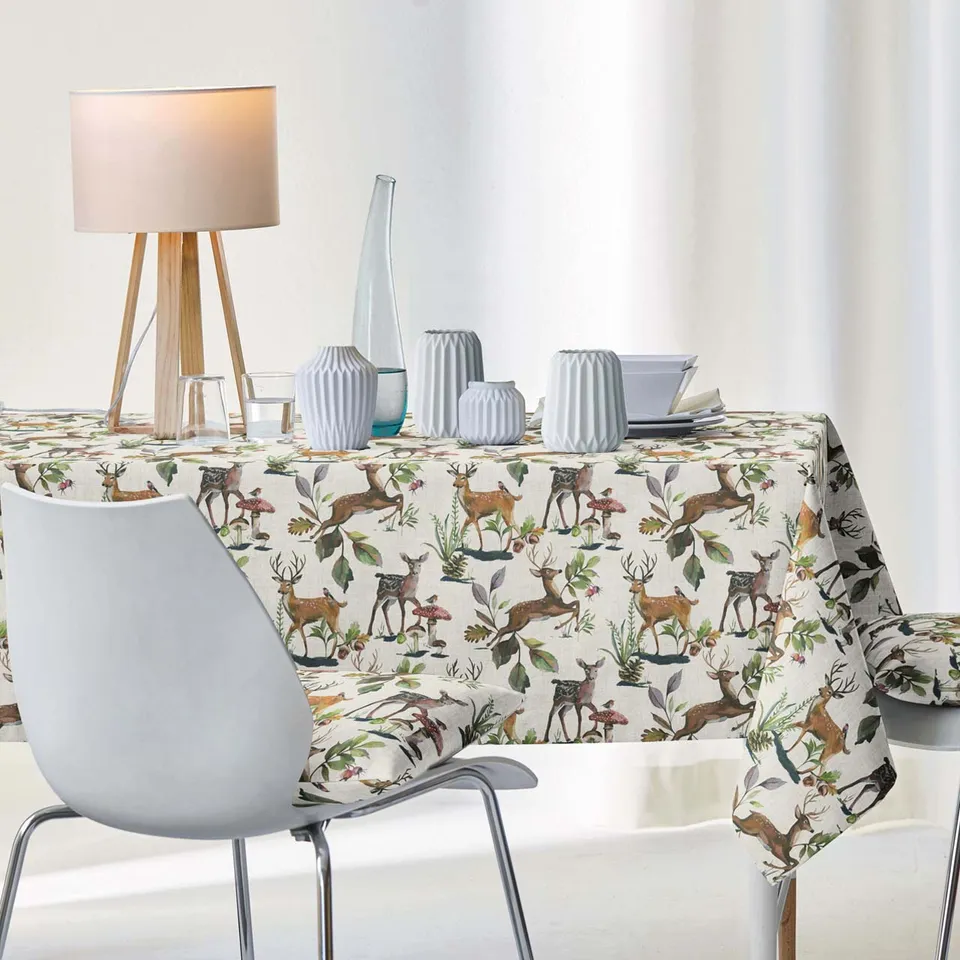 apelt-5883-tischdecke-herbstmotiv-waldtiere image 1