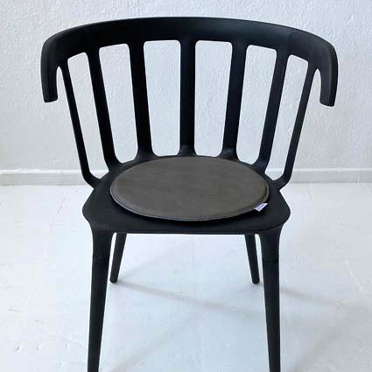 apelt-zumi-sitzkissen-loft-aus-kunstleder-rund image 6