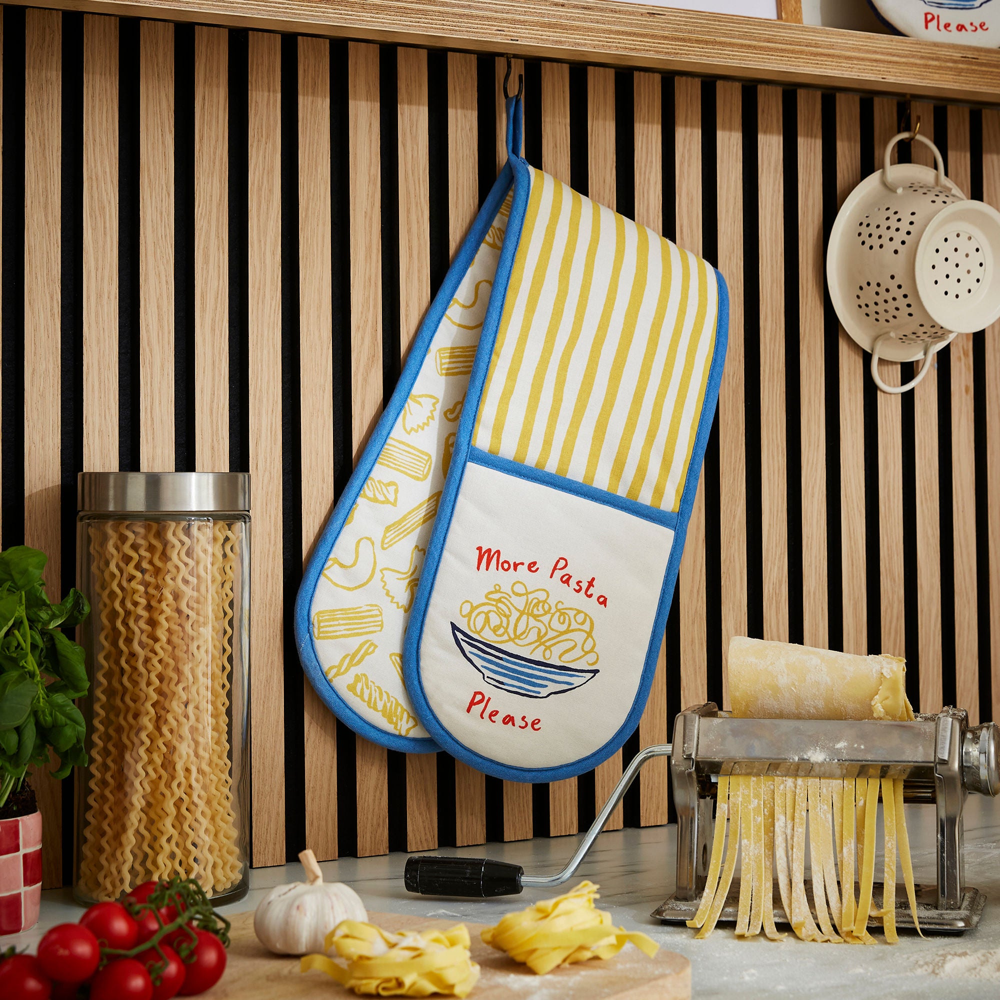 ulster-weavers-pasta-lovers-club-doppel-ofenhandschuh-gelb image 2