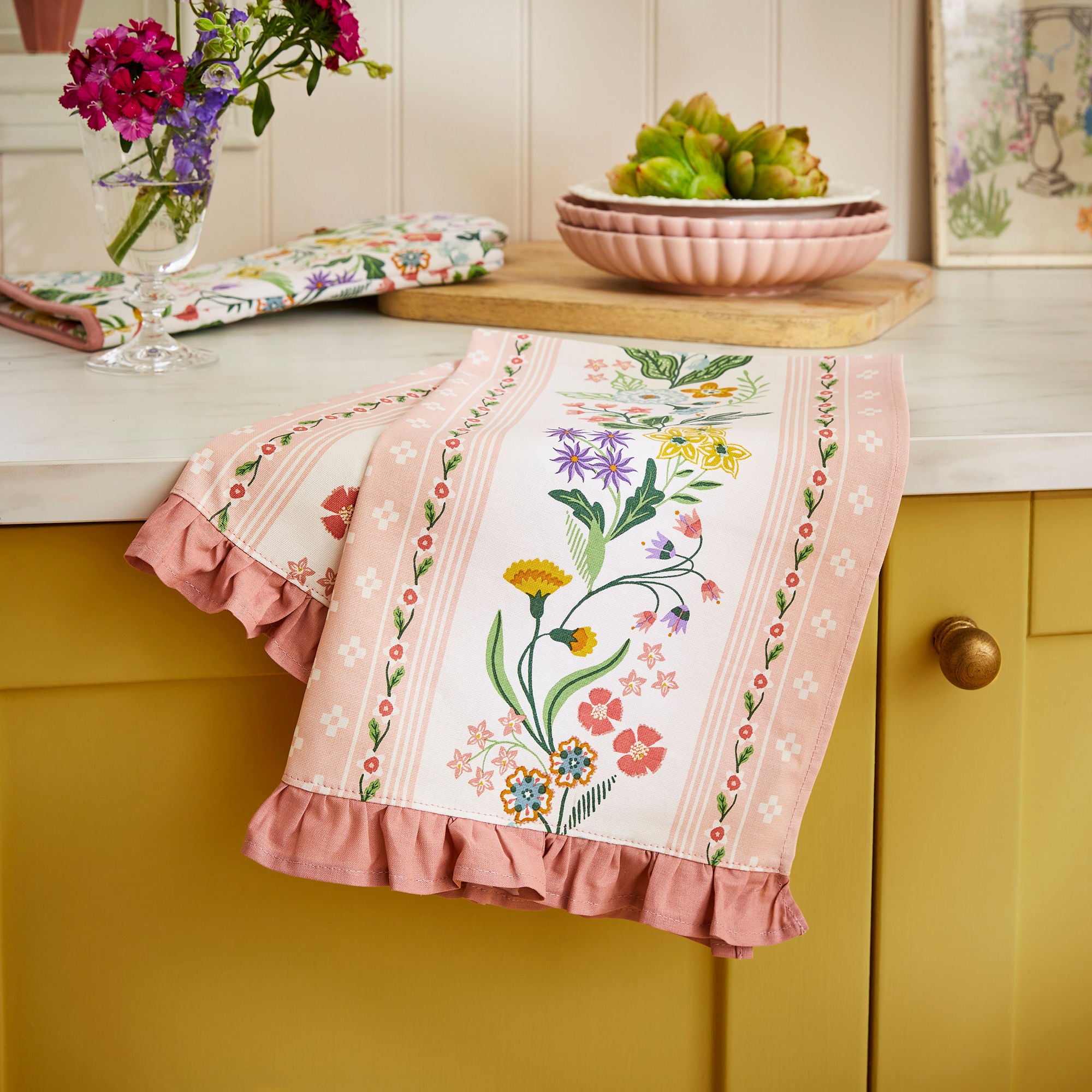 ulster-weavers-petals-prose-geschirrtuch-aus-baumwolle-in-pink image 2