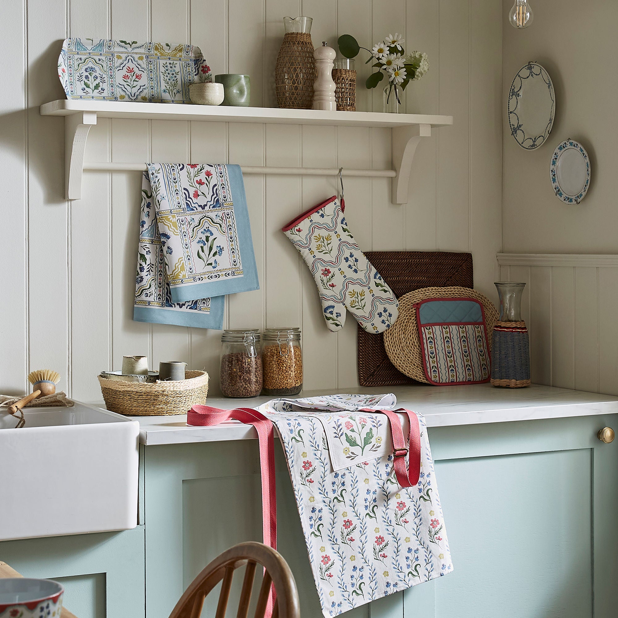 ulster-weavers-boho-floral-baumwoll-geschirrtuch-mehrfarbig image 4