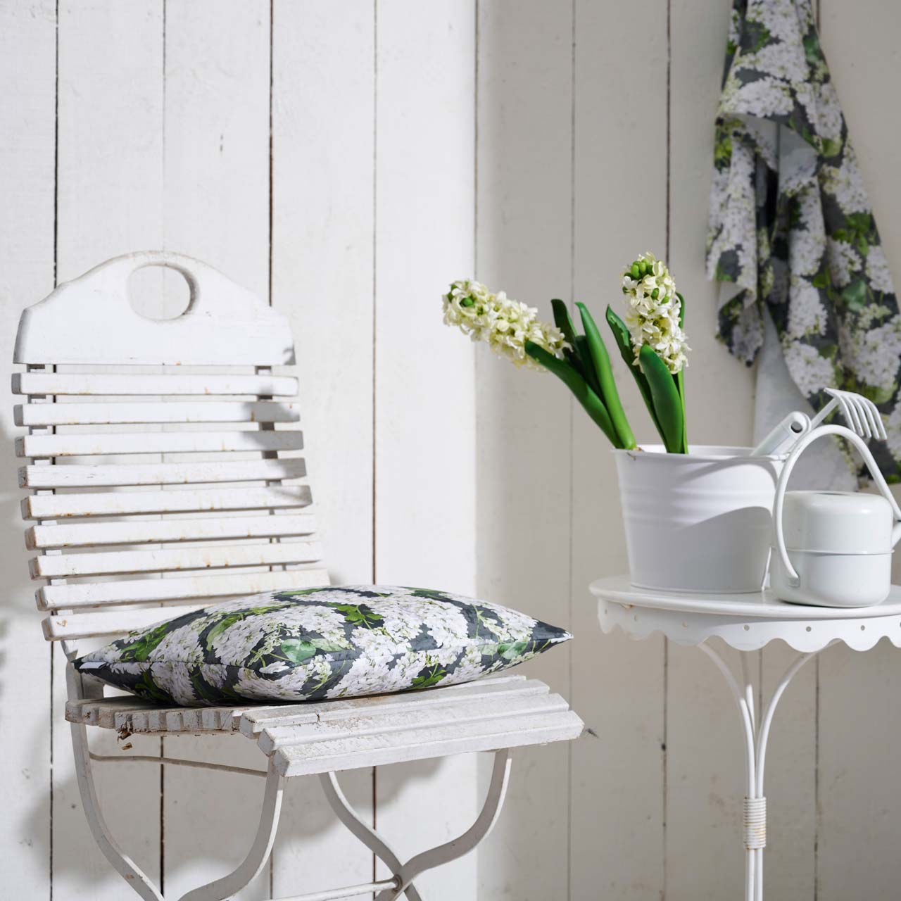 apelt-6820-kissenbezug-flieder-motiv-springtime image 3