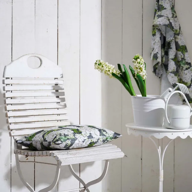 apelt-6820-kissen-flieder-motiv-floral-springtime-mit-f-llung image 1