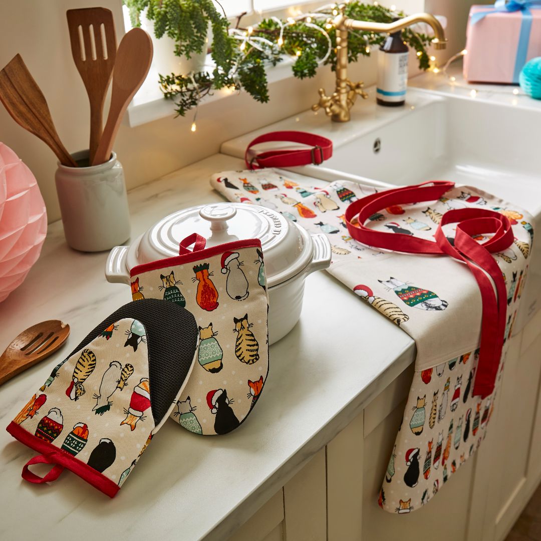 ulster-weavers-christmas-cats-in-waiting-topfhandschuhe-paar-rot-cream image 3
