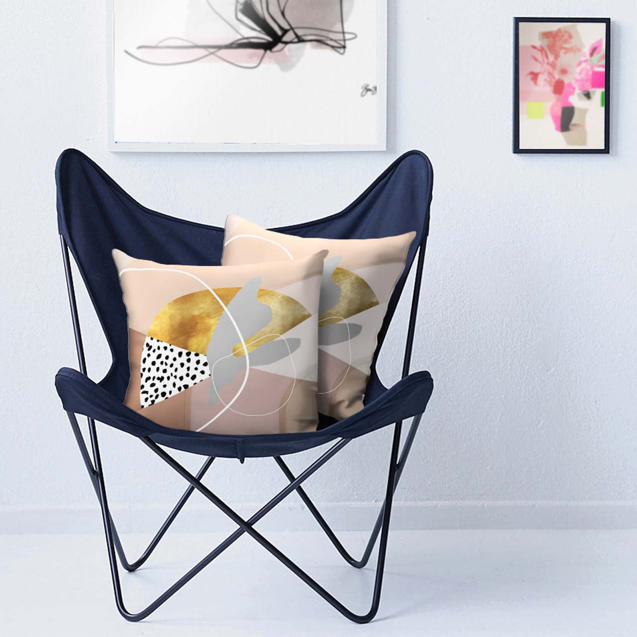 apelt-joy-kissen-abstrakte-formen-samt-rose image 1
