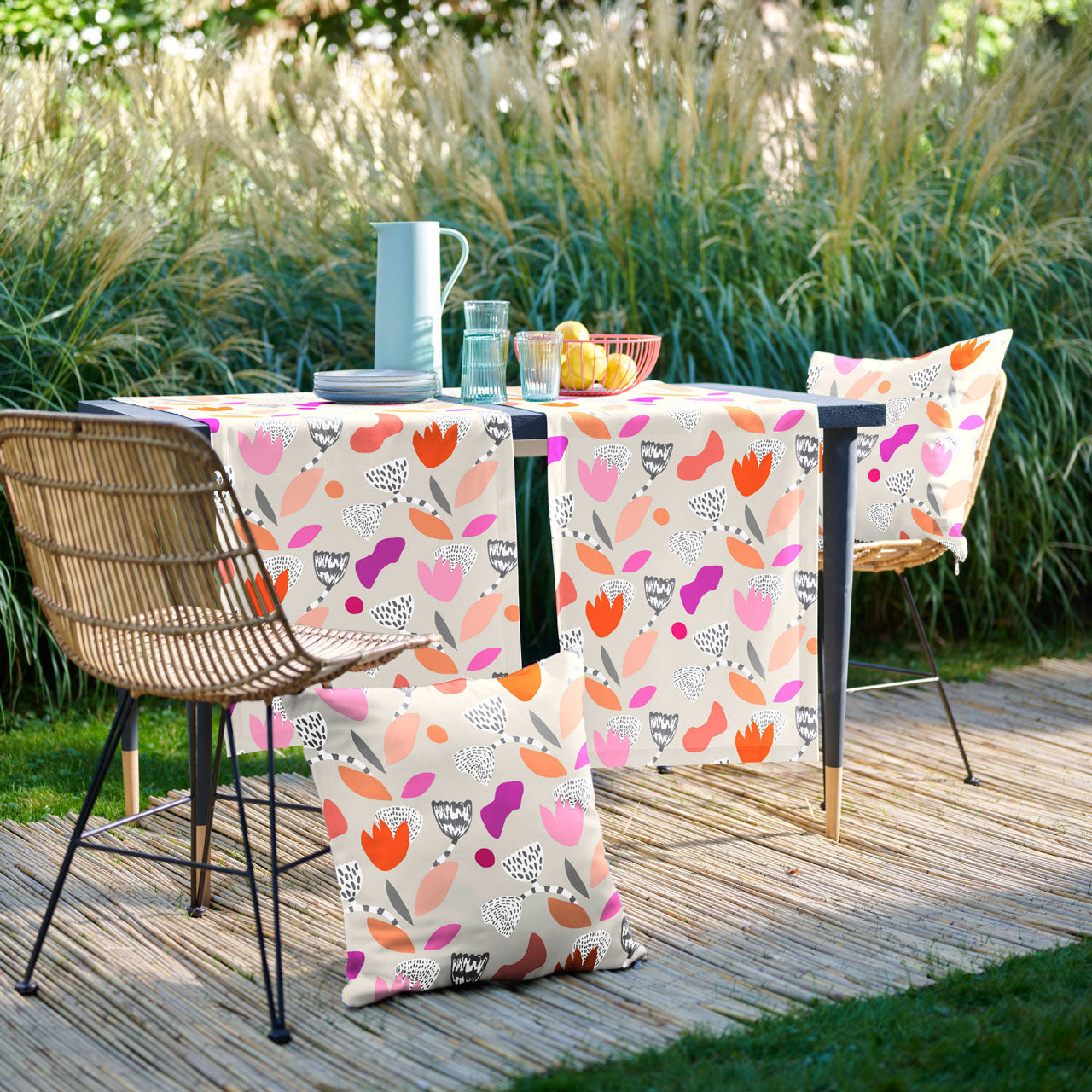 apelt-3807-l-ufer-grafisches-all-over-outdoor-mit-fleckschutz image 4