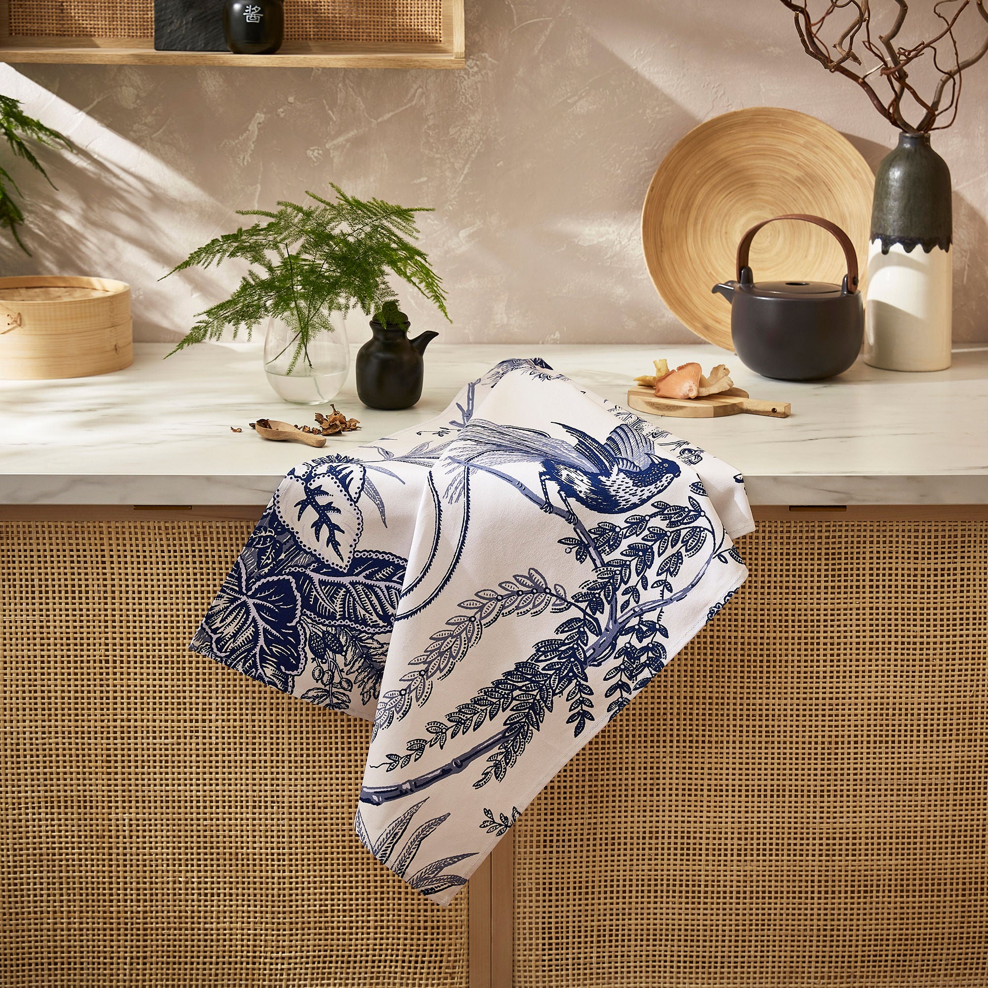 ulster-weavers-willow-toile-geschirrtuch-aus-baumwolle-in-blau image 2