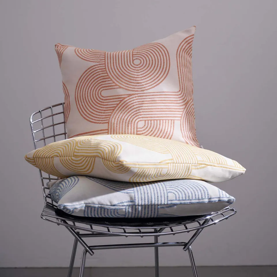 apelt-nova-kissen-loft-grafisch-jacquard image 1