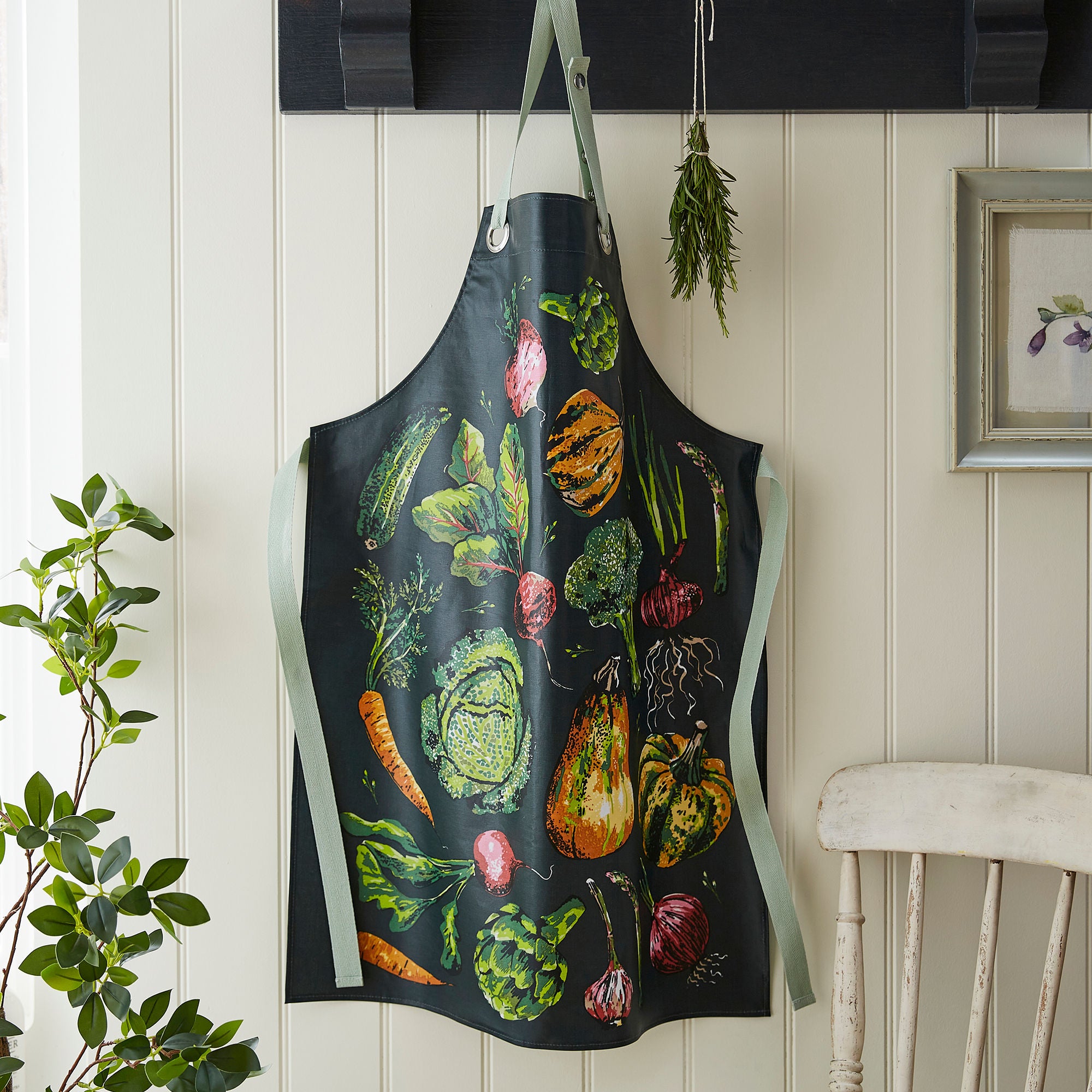 ulster-weavers-vegetable-medley-sch-rze-pvc-multicolour image 2