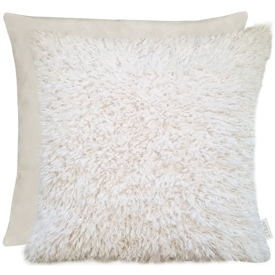 apelt-missouri-wendekissen-fake-fur-wuschelkissen-mit-samt image 1