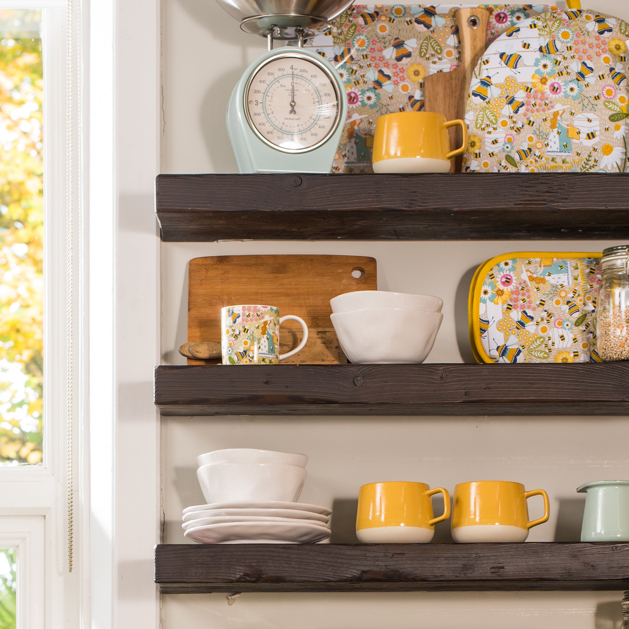 ulster-weavers-bee-keeper-tasse-aus-new-bone-china-in-natur image 3