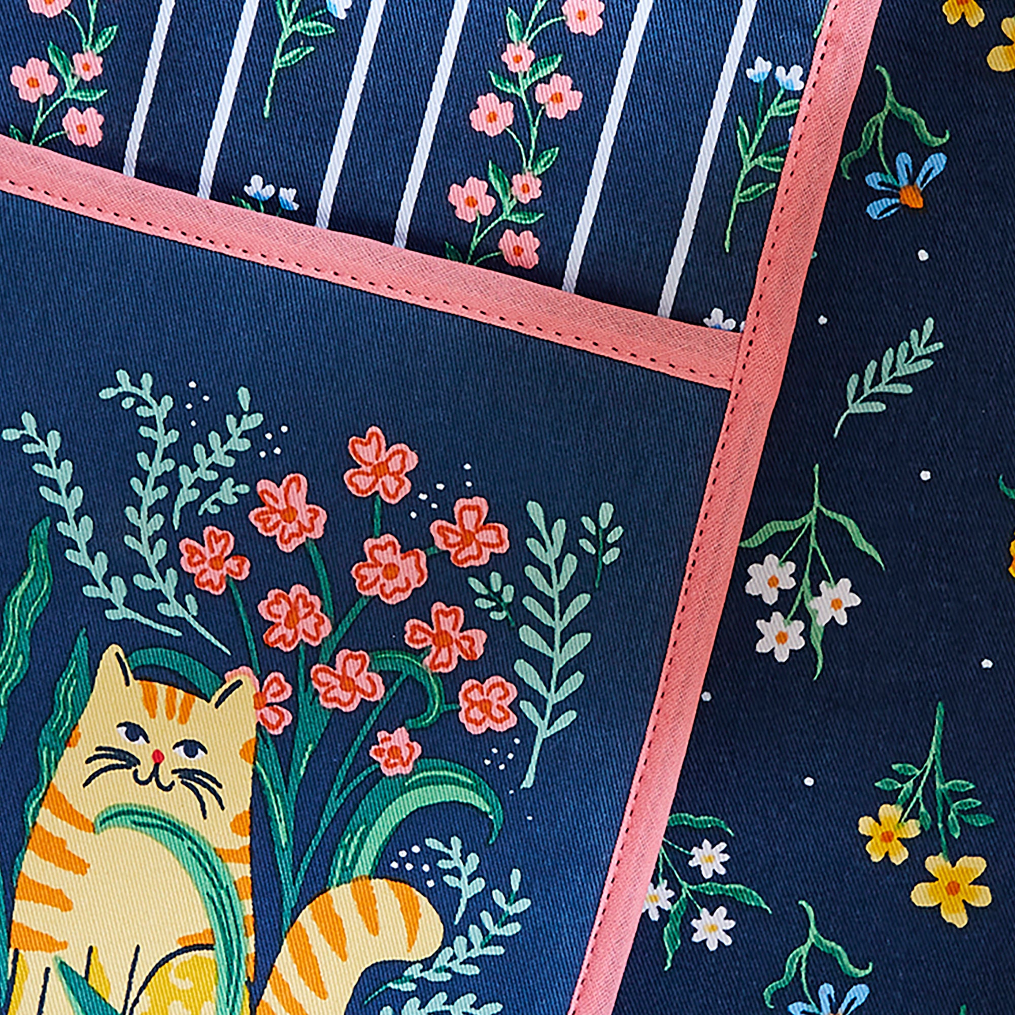 ulster-weavers-marmalade-meadow-ofenhandschuh-doppelt-in-navy image 4