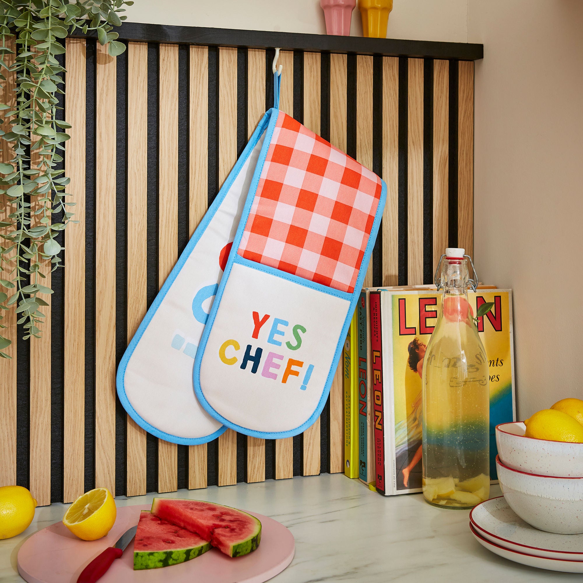 ulster-weavers-yes-chef-doppel-ofenhandschuh-in-multicolour image 2
