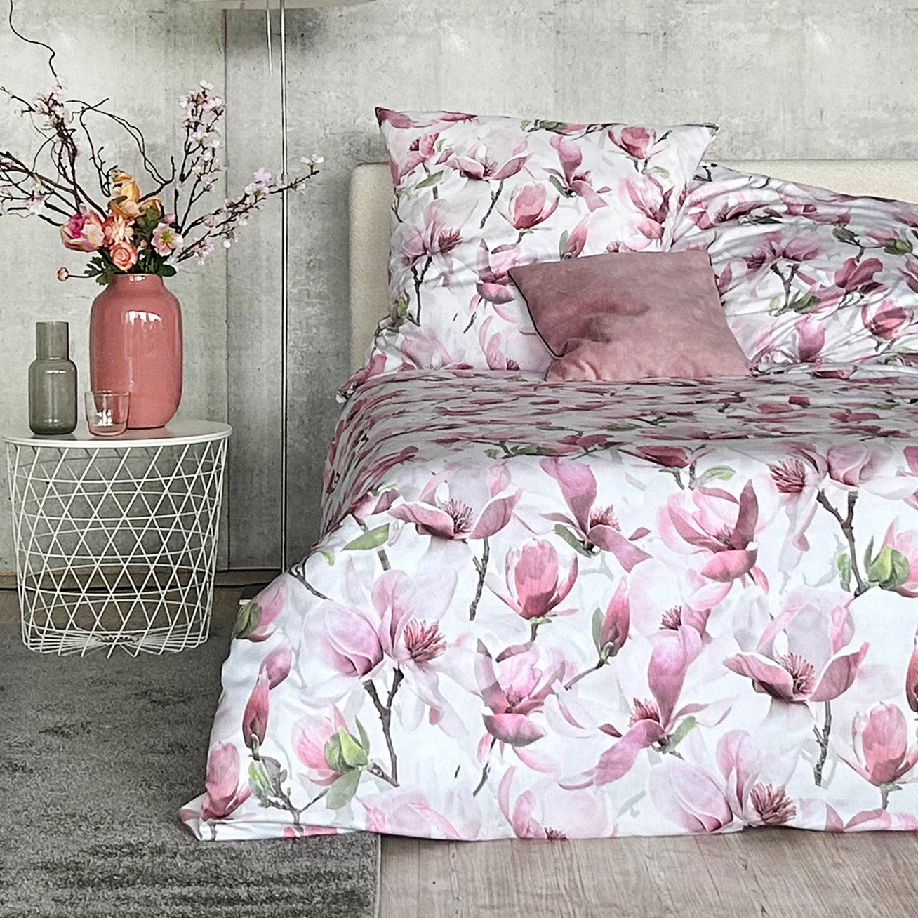 apelt-dorothy-bettw-sche-baumwoll-satin-magnolienzweige-135x200 image 1