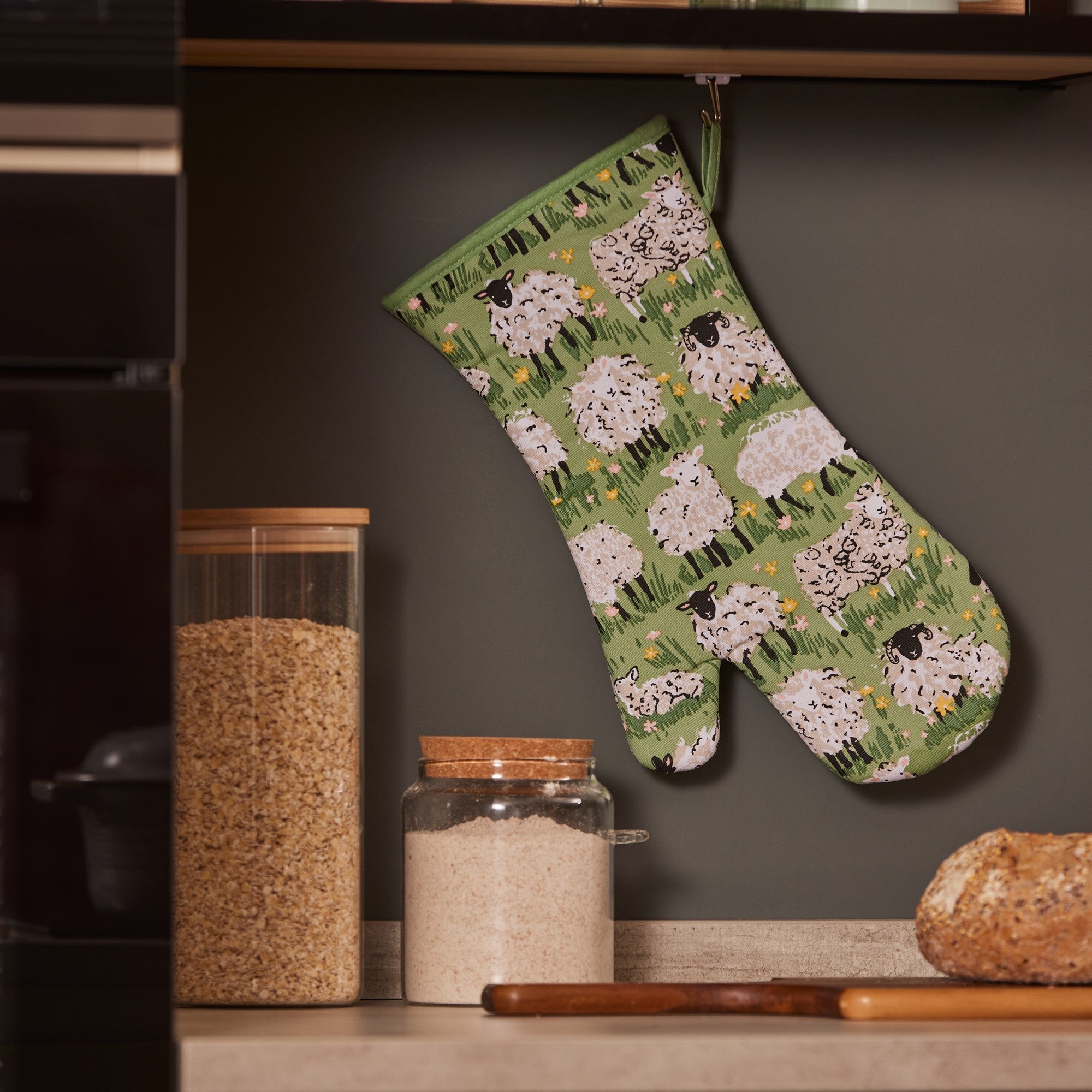 ulster-weavers-woolly-sheep-topfhandschuh-ofenhandschuh-gr-n image 3