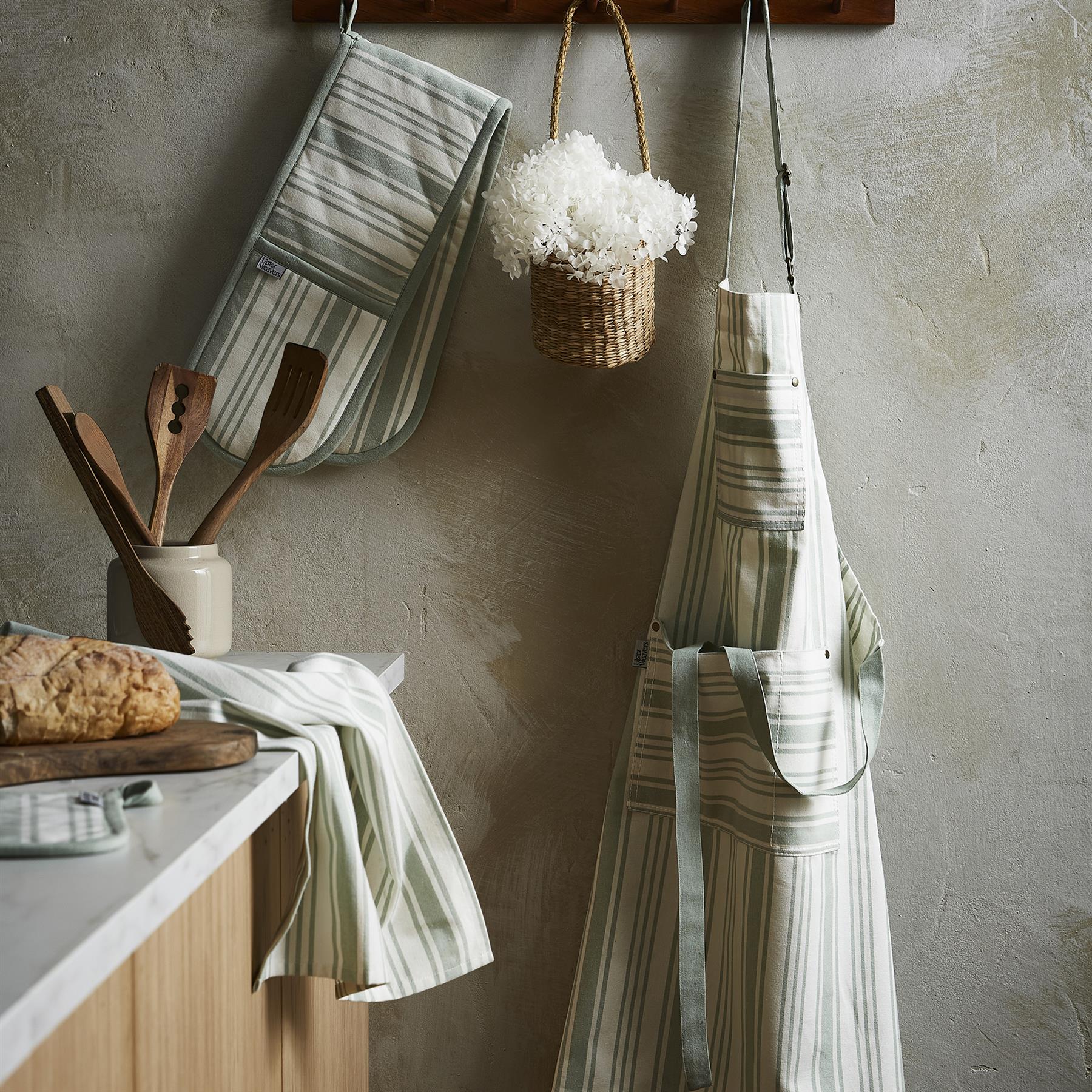 ulster-weavers-sage-stripe-topfuntersetzer-sage image 3